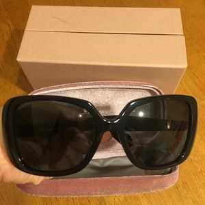 Miumiu Sunglasses Black